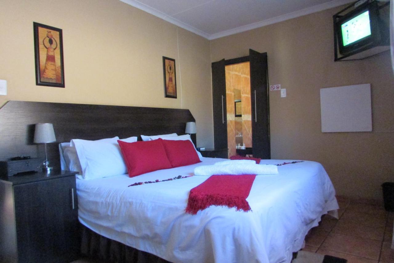 Oasis Of Life Guest House Witbank Εξωτερικό φωτογραφία